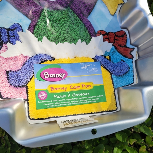 Vintage Barney Purple dinosaur cake pan nwt retro - Picture 3 of 5